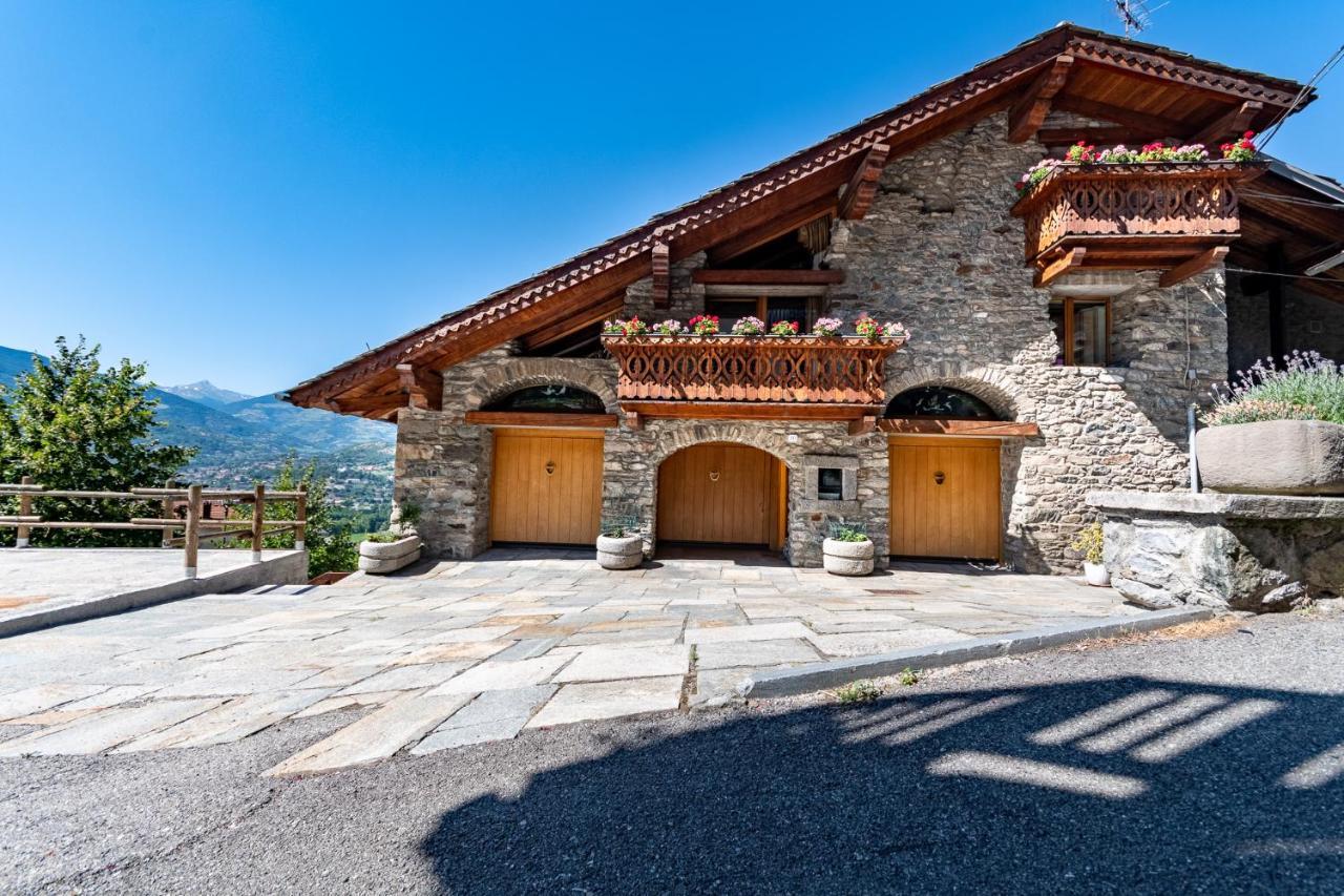 L'Atelier Du Temps - Woodstone Villa Aosta Eksteriør billede