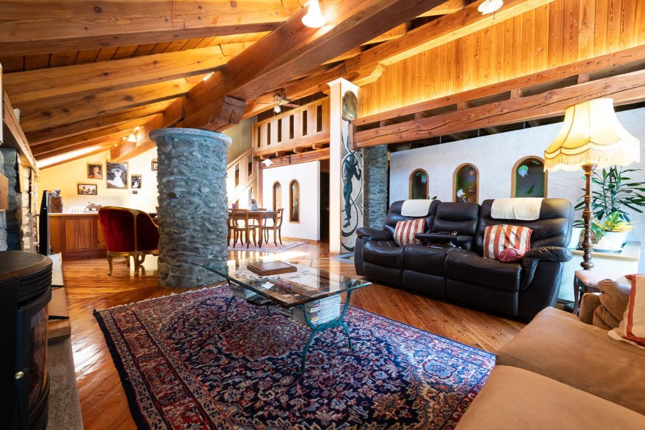L'Atelier Du Temps - Woodstone Villa Aosta Eksteriør billede